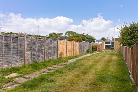 114 Marlowe Road, Worthing, BN14 8EZ