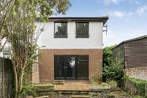 3 bedroom semi-detached house for sale, Aldridge Walk, London - CHAIN FREE