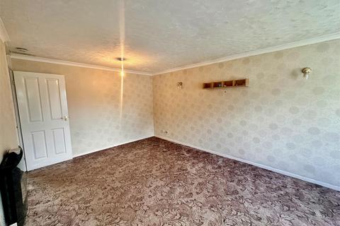 9 Ashley Gardens, Codsall, Wolverhampton, WV8 1AX