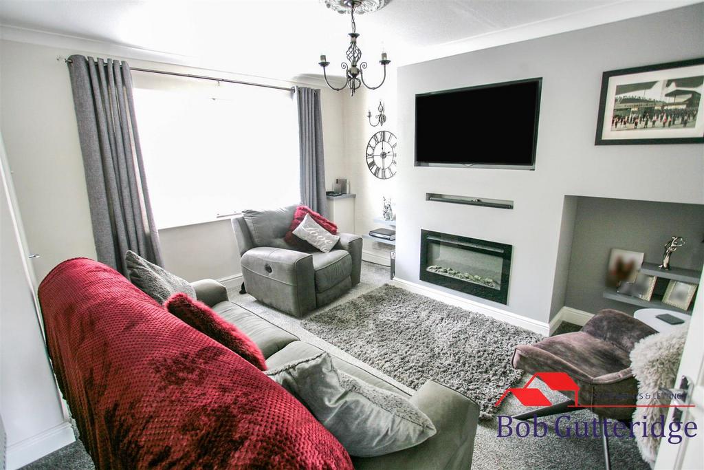 Vale View, Porthill, Newcastle 3 bed townhouse for sale £150,000