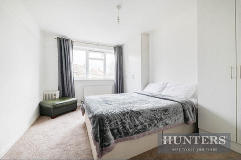 390a Bedfont Lane, Feltham, TW14 9SA