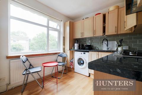 2 River Gardens, Feltham, TW14 0RE