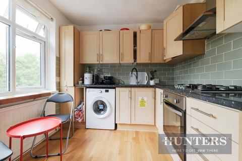 2 River Gardens, Feltham, TW14 0RE