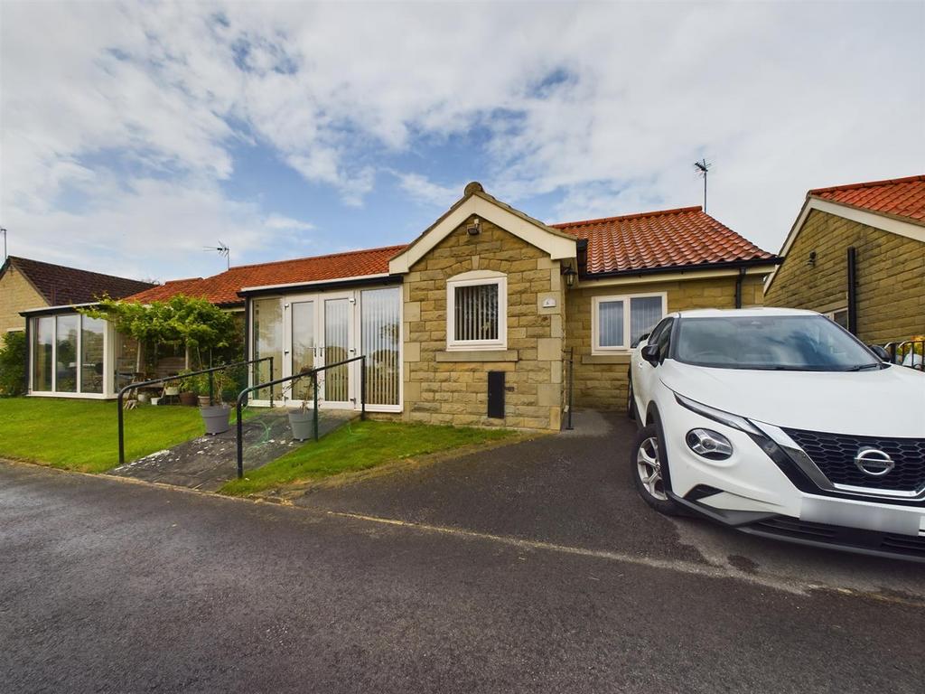 6 Hurrell Lane, Hurrell Court, ThorntonLeDale, Pickering, YO18 7QR 2