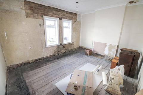 154 Tomkinson Road, Nuneaton, CV10 8BW
