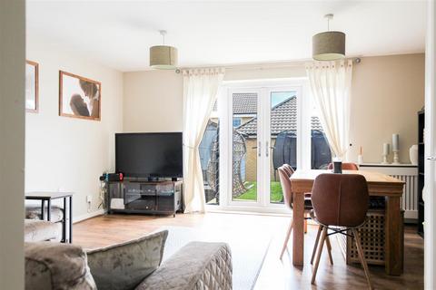 25 Larch Grove, Southminster, CM0 7FN