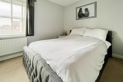 25 Larch Grove, Southminster, CM0 7FN