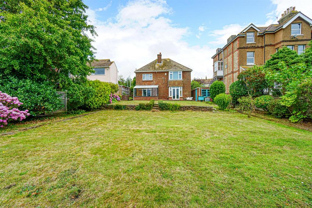 Wykeham Road, Hastings 3 bed detached house £599,950