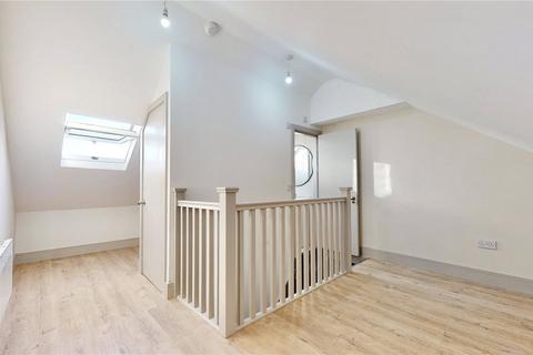 3 bedroom apartment to rent, Ealing Road, Wembley, HA0
