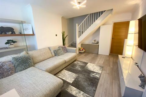 194 Blakes Avenue, Witney, OX28 3UD