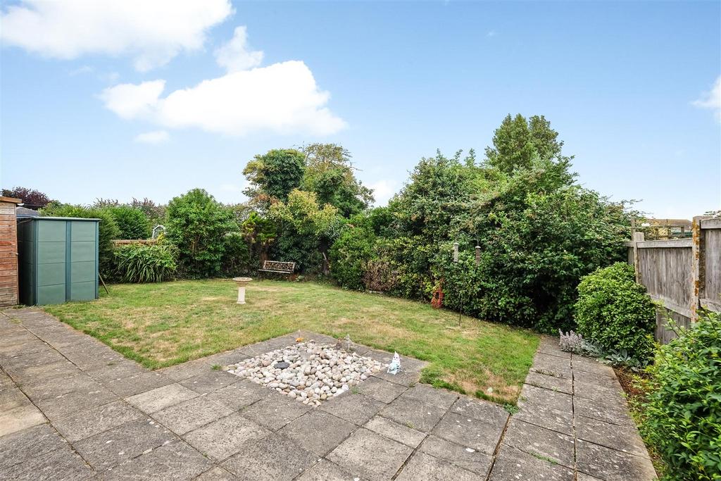 Wauchope Road, Seasalter, Whitstable 3 bed detached bungalow for sale
