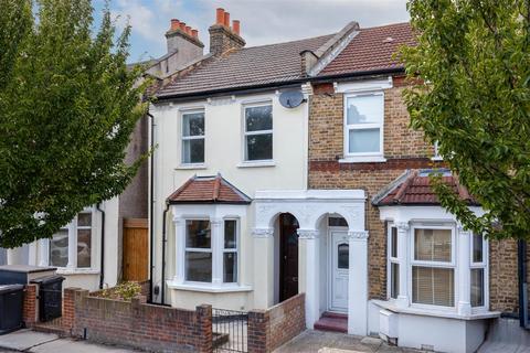 26 Watcombe Road, London, SE25 4UZ