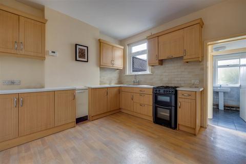 26 Watcombe Road, London, SE25 4UZ