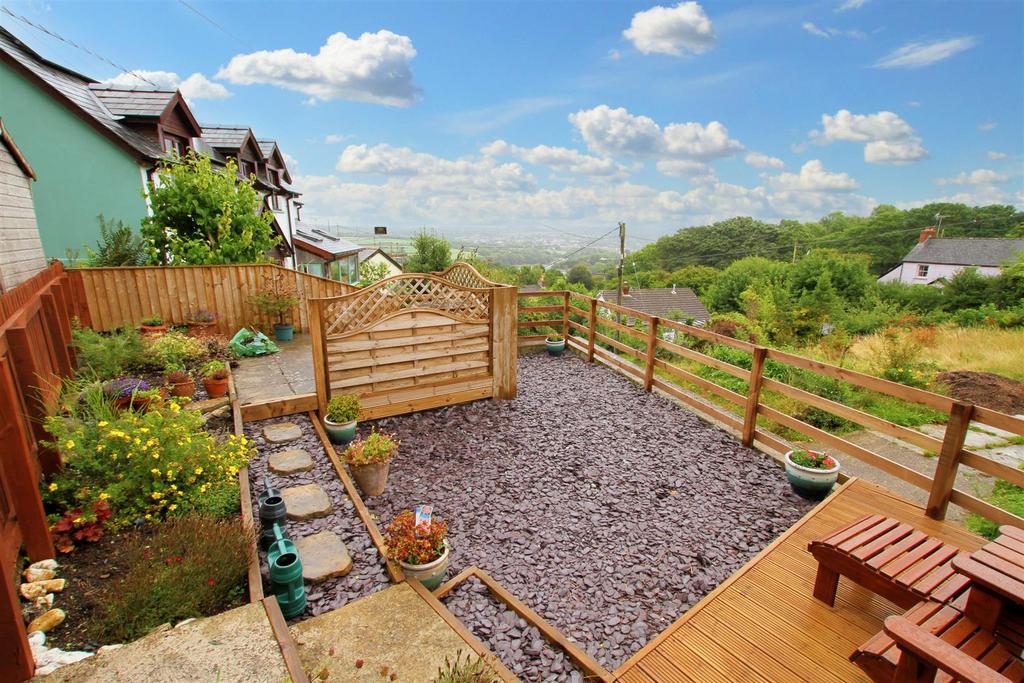 Garden and views