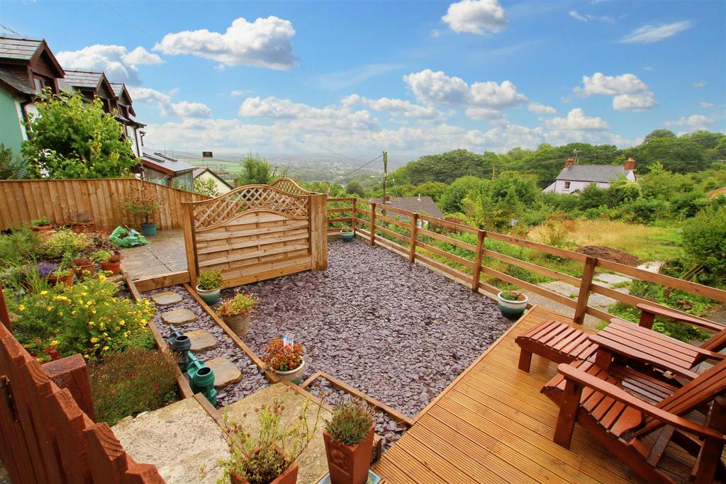 Garden and views