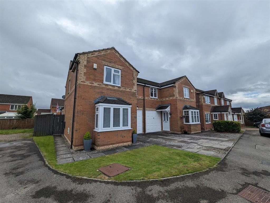 Aldgrove Way, Darlington 2 bed semidetached house for sale £165,000