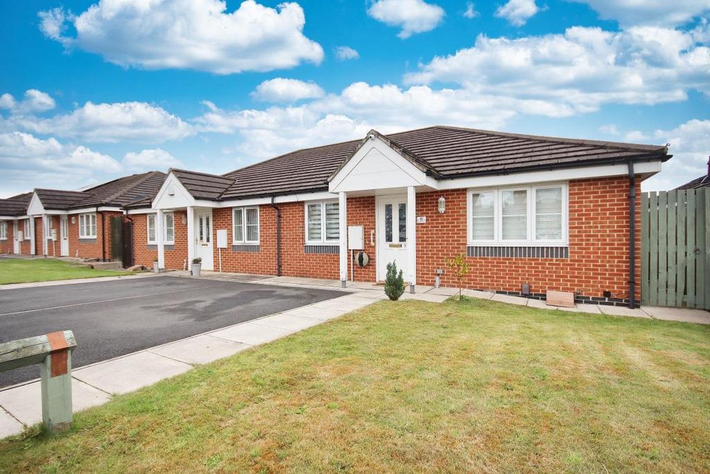 St. Francis Close, Acklam... 2 bed semidetached bungalow £110,000