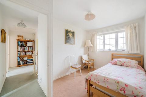 8 Darrowby Close, Thirsk, YO7 1FJ