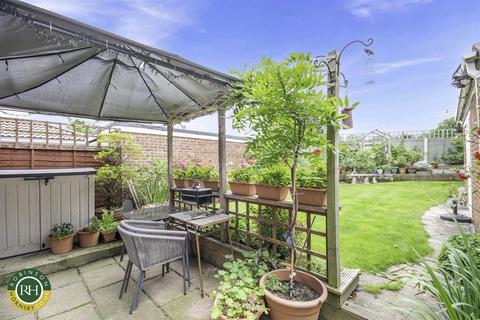 29 Austwick Close, Doncaster, DN4 9DN
