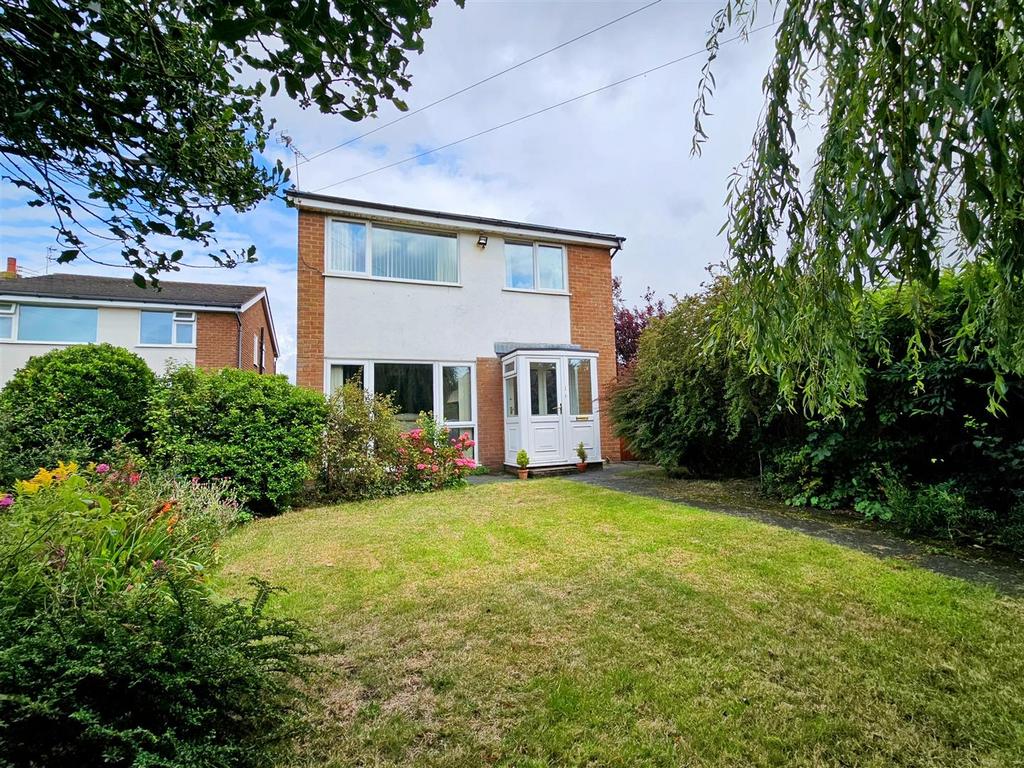 Jesmond Court, Headroomgate Road, Lytham St Annes 4 bed detached house