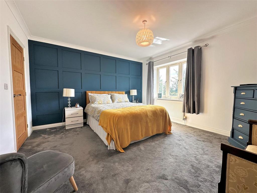 Master Bedroom 441