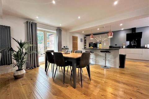 4 Fenton Fields, Fenton, Lincoln, LN1 2GE