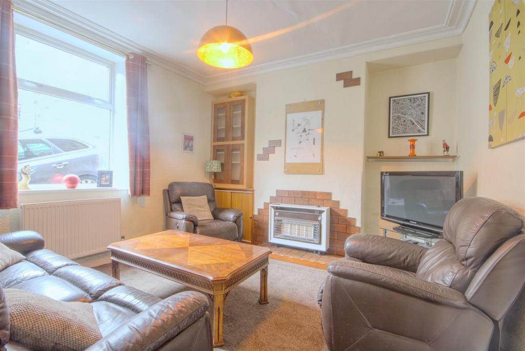 Cromwell Street, Skipton 3 bed terraced house for sale £183,750