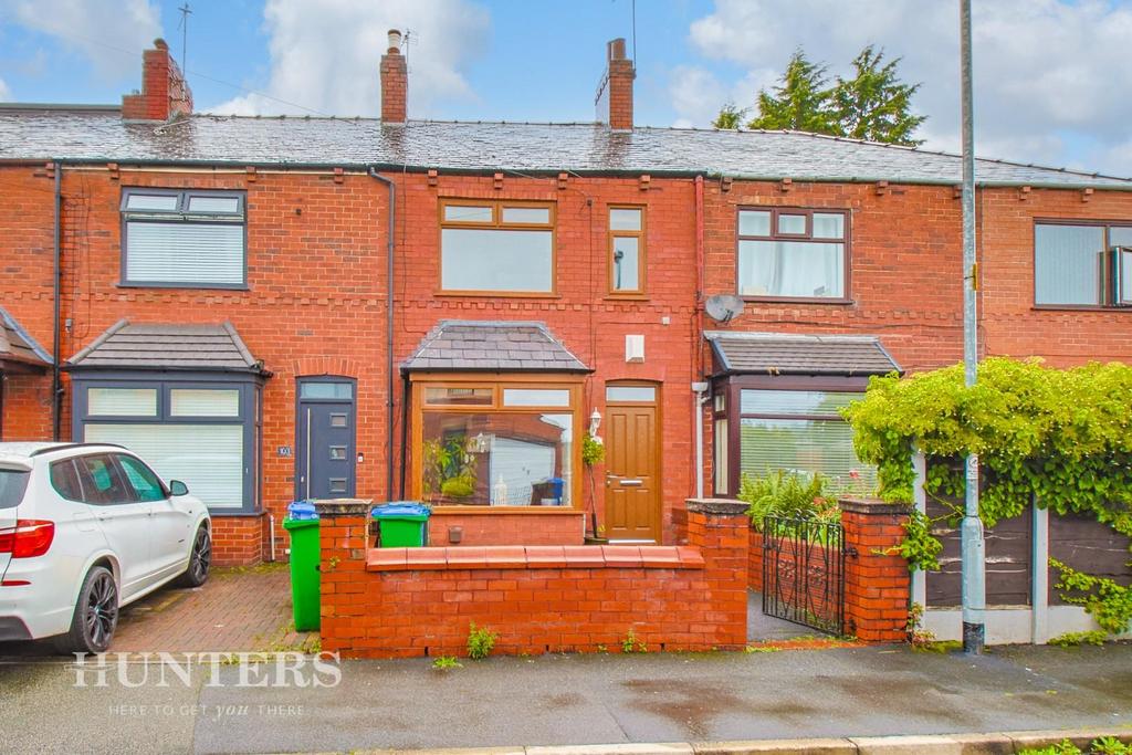Jubilee Road, Middleton M24 2 bed terraced house £160,000