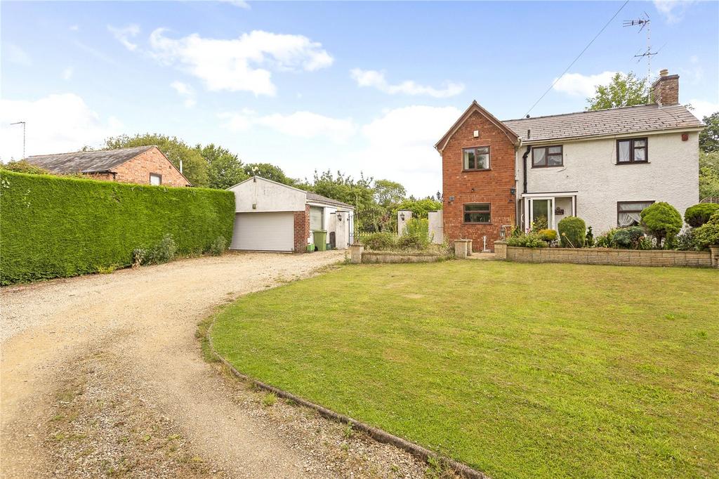 Ham Lane, Charlton Kings, Cheltenham, Gloucestershire, GL52 3 bed equestrian property for sale