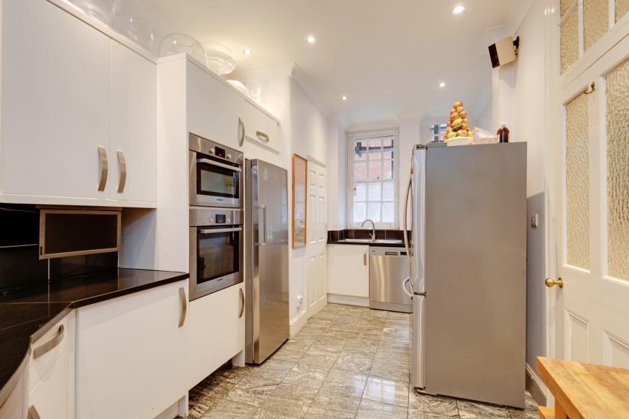 Apartment in London - View 4