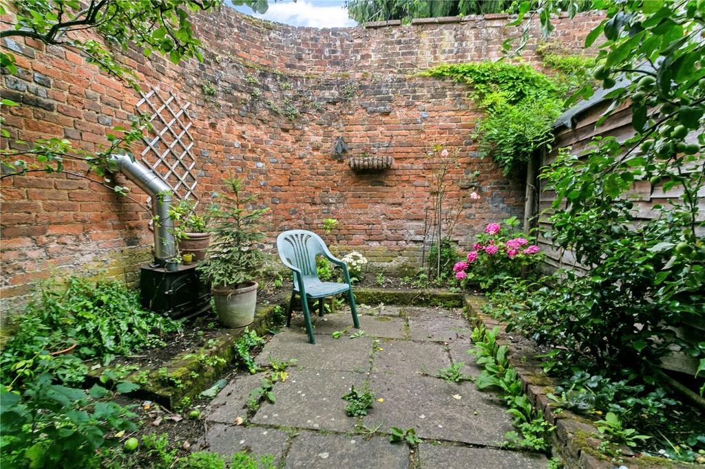 Garden Wall