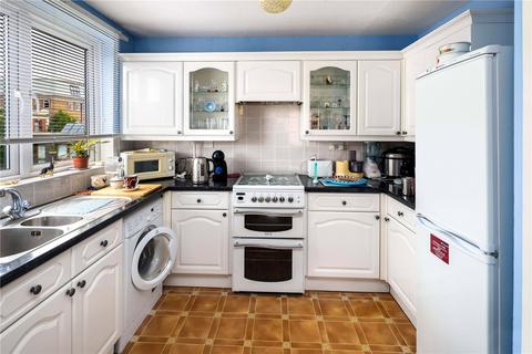 2 bedroom flat for sale, Thomas Burt House, 41 Canrobert Street, Bethnal Green, London, E2