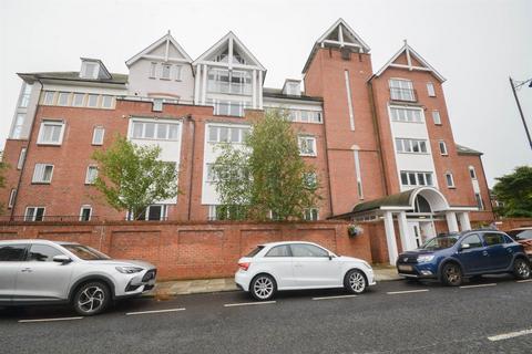 2 bedroom apartment for sale, Park Hall, The Cloisters