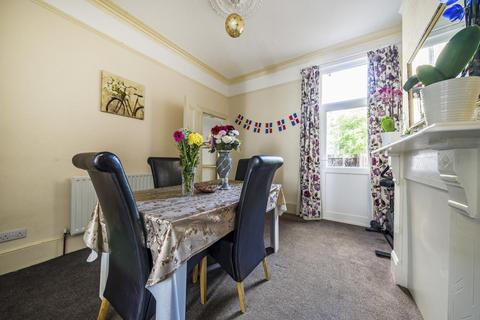 60 Elmer Road, London, SE6 2ER