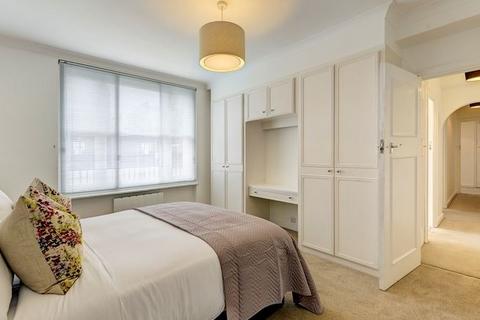 2 bedroom apartment to rent, Hill Street, London, Greater London, W1J