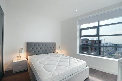 1 bedroom flat for sale, London City Island London E14