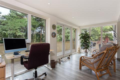 2 bedroom apartment for sale - Canford Cliffs Road, Canford Cliffs, Poole, Dorset, BH13