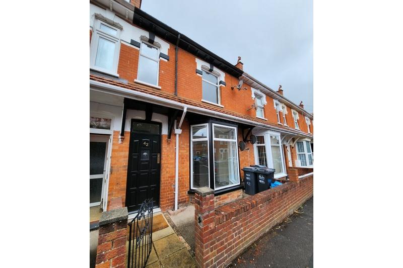 Blacklands, Bridgwater 4 bed house share to rent £607 pcm (£140 pw)