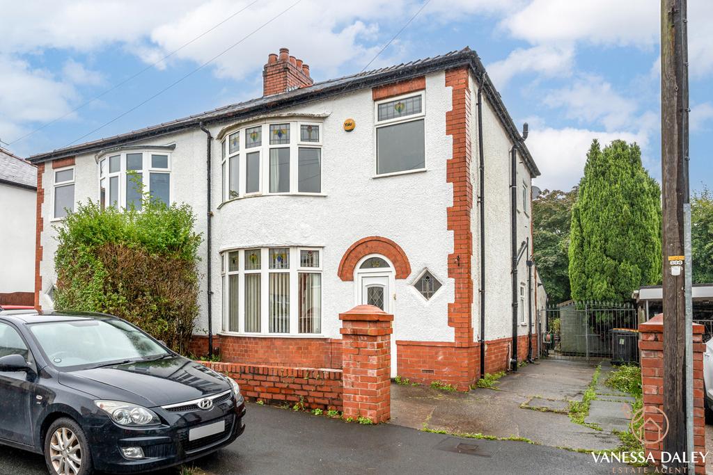 Methuen Avenue, Preston, PR2 3 bed semidetached house for sale £230,000
