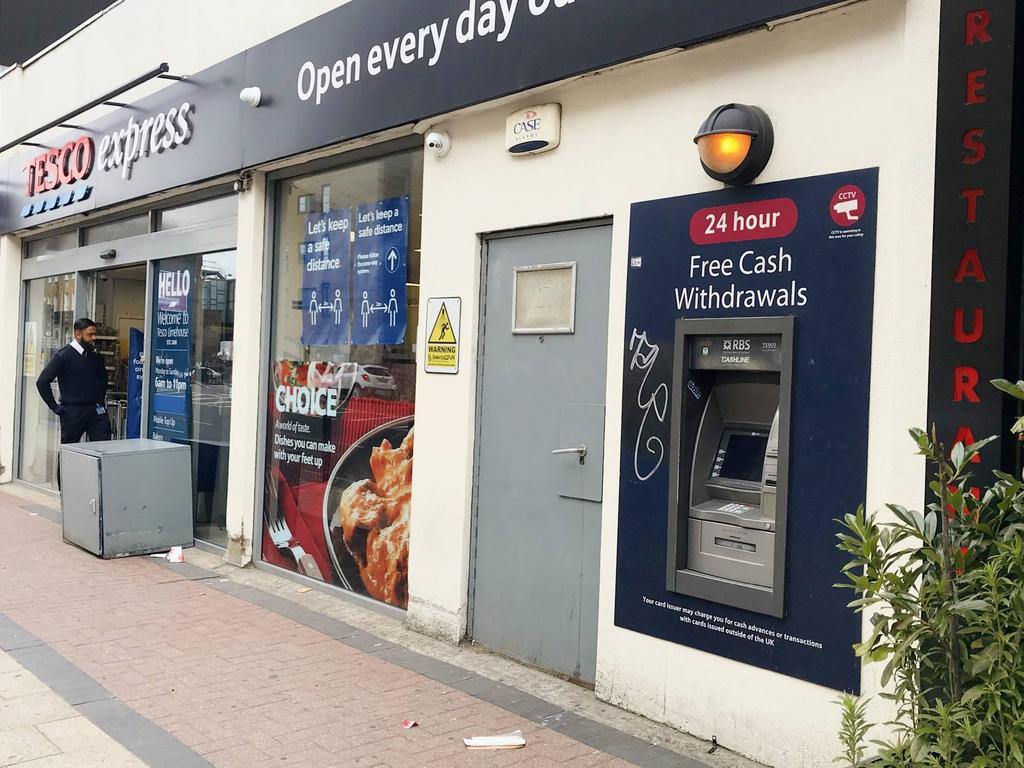 Tesco express close by