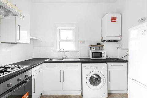 2 bedroom apartment to rent, Leigham Vale, London, SW16