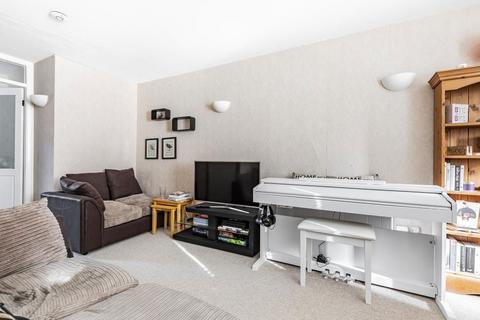 33 Bowerman Close, Kidlington, OX5 1TP