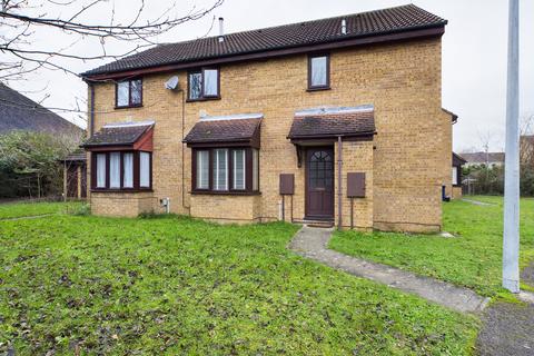 2 bedroom terraced house to rent, James Carlton Close, Milton