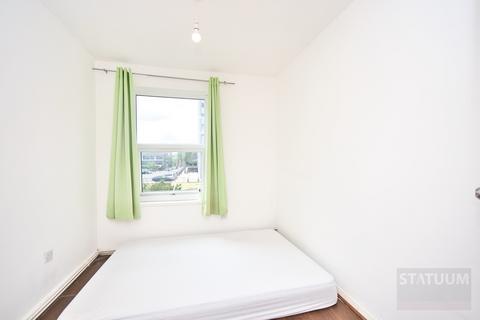 4 bedroom maisonette to rent, Vernon Road, Roman Road, Bow, London, E3