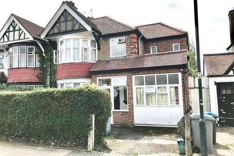 Northwick Avenue, Kenton, HA3