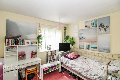 Beckondale Division Lane, Blackpool, FY4 5EA