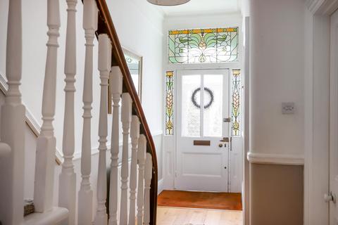 5 bedroom semi-detached house for sale - London Road, Cheltenham, Gloucestershire, GL52