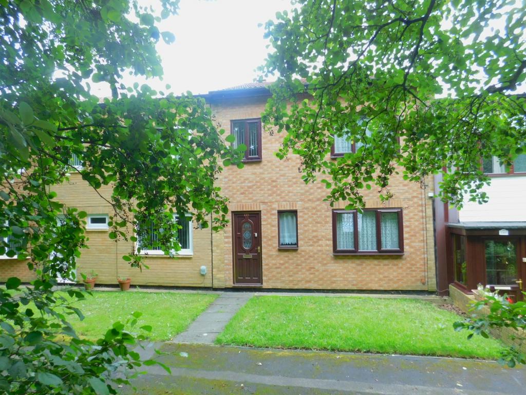 Hatfield Place, Peterlee, County Durham, SR8 3 bed terraced house for