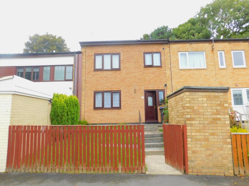 Hatfield Place, Peterlee, County Durham, SR8 3 bed terraced house for