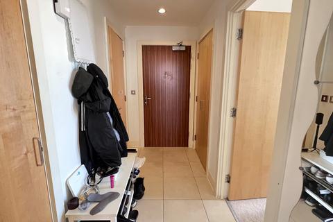 1 bedroom flat to rent, Streamlight Tower, E14